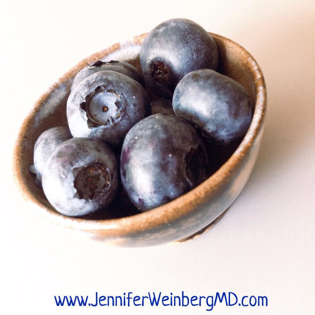 There are still a few days left in #nationalblueberrymonth. What is your favorite way to enjoy these phytonutrients-packed little gems?