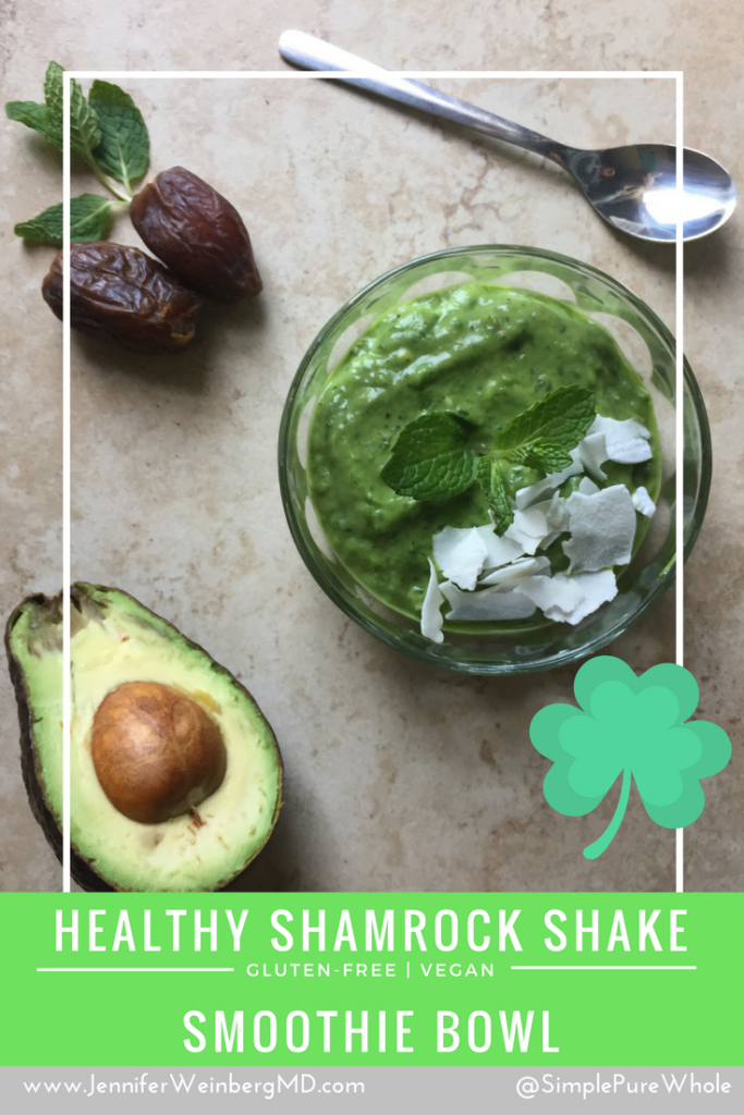 #Healthy Shamrock #Shake #Smoothie Bowl: #vegan #glutenfree #grainfree #recipe #paleo #sugarfree #healthyfood #healthyrecipe #stpatricks #stpatricksday #green #smoothiebowl