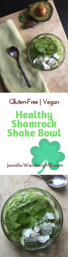 #Healthy Shamrock #Shake #Smoothie Bowl: #vegan #glutenfree #grainfree #recipe #paleo #sugarfree #healthyfood #healthyrecipe #stpatricks #stpatricksday #green #smoothiebowl
