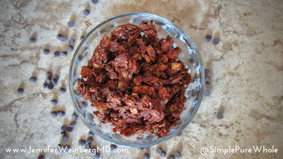 #Vegan #GlutenFree Sea Salt #Chocolate #Granola with Macadamia #Nuts Simple vegan and gluten-free granola infused with #cacao and full of plant-based #protein, #fiber and healthy fats! It makes the perfect quick #breakfast #snack or #dessert #healthyrecipe #glutenfreerecipe #glutenfreegranola #chocolategranola #vegangranola #veganrecipe #plantbased #plantbasedrecipe #chocolaterecipe #valentinesrecipe #glutenfreevegan #vegangranola